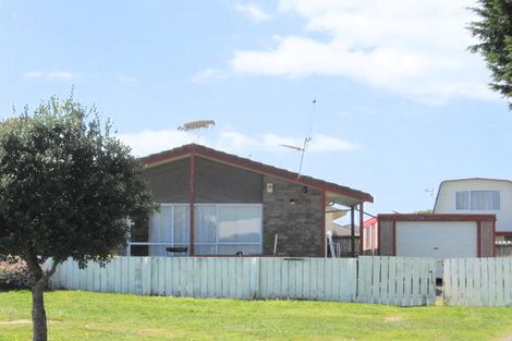 Photo of property in 53c Hartford Avenue, Papamoa Beach, Papamoa, 3118