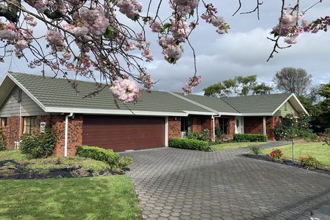 Photo of property in 35 Poaka Avenue, Dinsdale, Hamilton, 3204