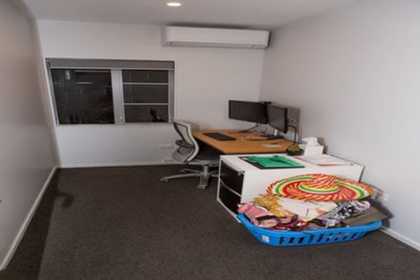 Photo of property in Monterey Apartments, 18/232 Middleton Road, Glenside, Wellington, 6037