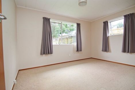 Photo of property in 11 Glenfinn Place, Massey, Auckland, 0614