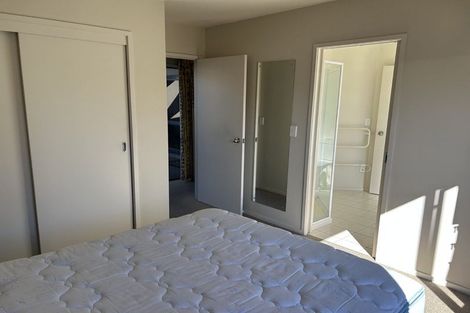 Photo of property in 1a Arataki Road, Havelock North, 4130