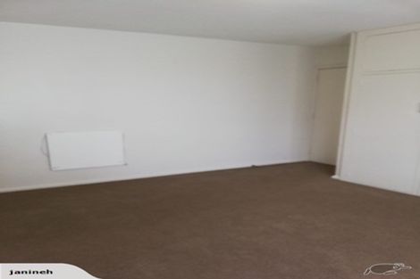 Photo of property in 4/9 Curletts Road, Sockburn, Christchurch, 8042