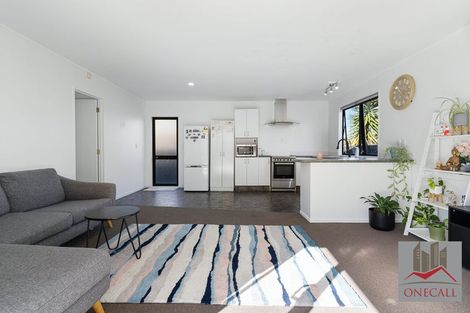 Photo of property in 16a Takanini School Road, Takanini, 2112