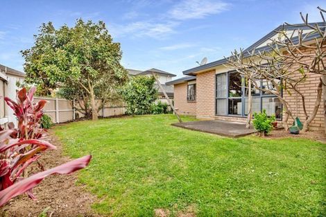 Photo of property in 17 Glenpark Place, Favona, Auckland, 2024