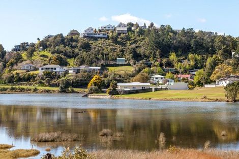 Photo of property in 83 Pepe Road, Tairua, 3508