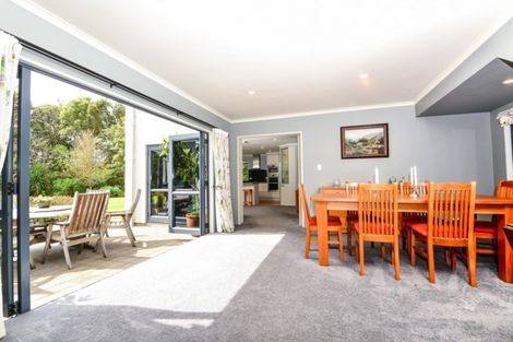 Photo of property in 37 Montrose Crescent, Huntington, Hamilton, 3210