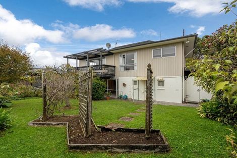 Photo of property in 2/371 East Coast Road, Mairangi Bay, Auckland, 0630