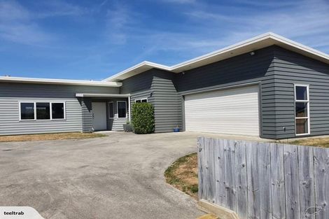 Photo of property in 54 Fraser Drive, Feilding, 4702