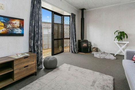 Photo of property in 13 Nevis Crescent, Tokoroa, 3420