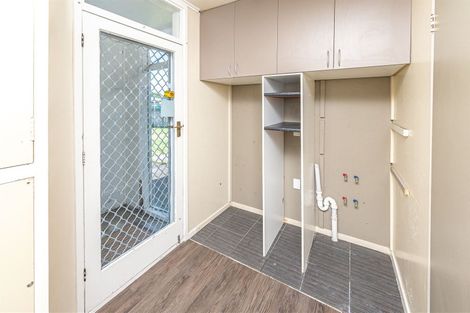 Photo of property in 44 Manuka Street, Castlecliff, Whanganui, 4501