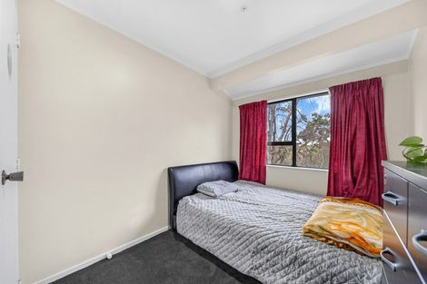 Photo of property in 2/33 Seaward Place, Wattle Downs, Auckland, 2103