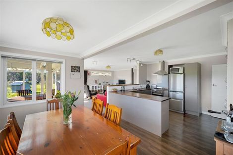 Photo of property in 82 Thorn Road, Dovedale, Wakefield, 7096