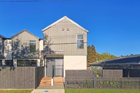 Photo of property in 3/48 Glen Road, Stokes Valley, Lower Hutt, 5019