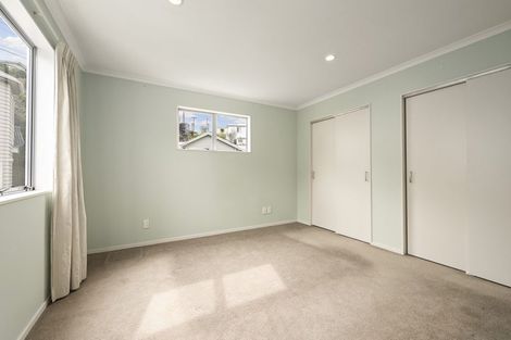 Photo of property in 52 Fortunatus Street, Brooklyn, Wellington, 6021