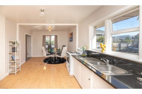 Photo of property in 10 Wentworth Street, Ilam, Christchurch, 8041