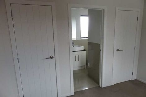 Photo of property in 7u4 Vesty Avenue, Hillcrest, Hamilton, 3216