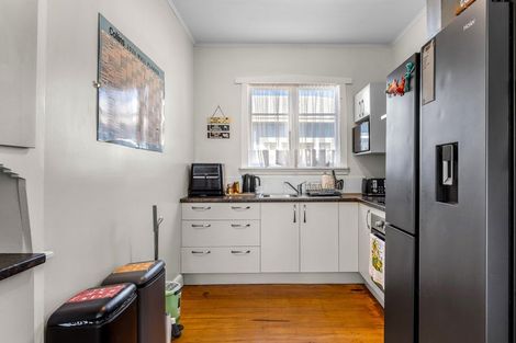 Photo of property in 6 Walsall Street, Addington, Christchurch, 8024