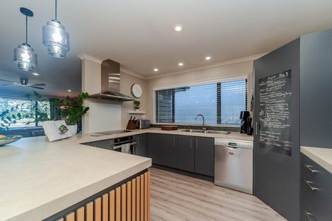 Photo of property in 34a Akatarawa Road, Brown Owl, Upper Hutt, 5018