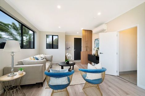 Photo of property in 11a Ballial Place, West Harbour, Auckland, 0618
