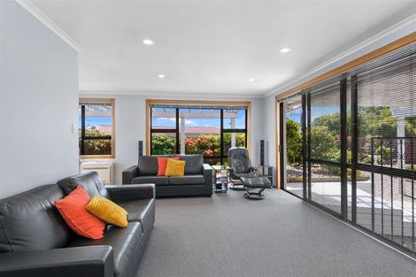 Photo of property in 14 Springmead Place, Hornby, Christchurch, 8042