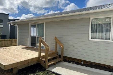 Photo of property in 108a Rosier Road, Glen Eden, Auckland, 0602