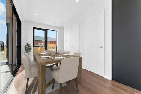 Photo of property in 16 Waimarie Drive, Karaka, 2578