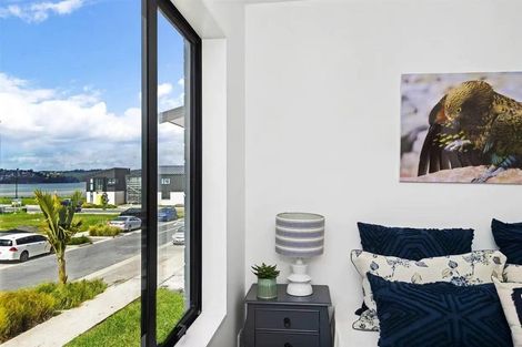 Photo of property in 5 Ocean Breeze Avenue, Hobsonville, Auckland, 0616