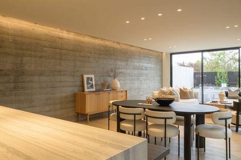 Photo of property in 30a Gracefield Avenue, Christchurch Central, Christchurch, 8013