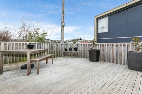 Photo of property in 15 Hindmarsh Street, Johnsonville, Wellington, 6037