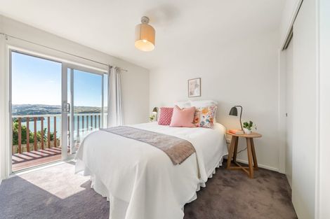 Photo of property in 22 The Anchorage, Whitby, Porirua, 5024