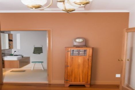 Photo of property in 38 Rothsay Road, Ngaio, Wellington, 6035