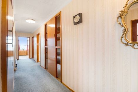 Photo of property in 100 Perth Street, Holmes Hill, Oamaru, 9401