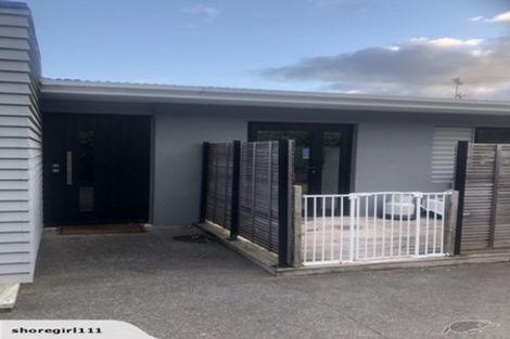 Photo of property in 2/234 Rangatira Road, Beach Haven, Auckland, 0626