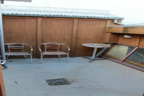 Photo of property in 227/6 Left Bank, Te Aro, Wellington, 6011