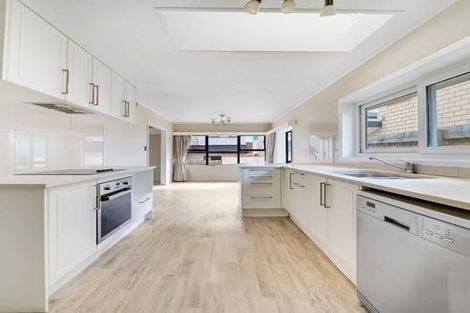 Photo of property in 16 Esperanto Road, Papatoetoe, Auckland, 2025