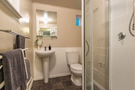 Photo of property in 19 Montgomery Avenue, Karori, Wellington, 6012