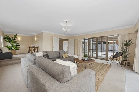 Photo of property in 3 Stirling Place, Dinsdale, Hamilton, 3204