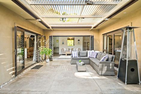 Photo of property in 121 Access Road, Kumeu, 0891
