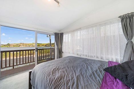 Photo of property in 1400 Taieri Mouth Road, Taieri Mouth, Brighton, 9091