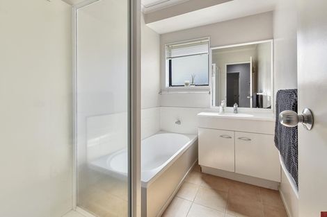 Photo of property in 8 Peachwood Place, Favona, Auckland, 2024