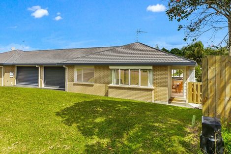 Photo of property in 2/9 Mably Court, Stanmore Bay, Whangaparaoa, 0932