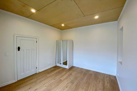 Photo of property in 9 Mckinley Crescent, Brooklyn, Wellington, 6021