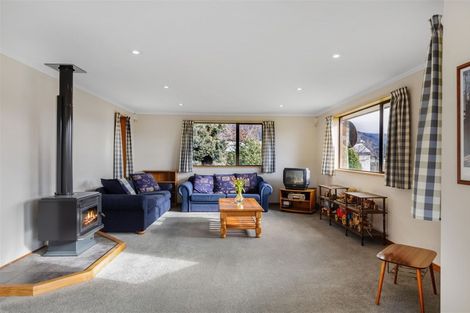 Photo of property in 46 Meadowstone Drive, Wanaka, 9305