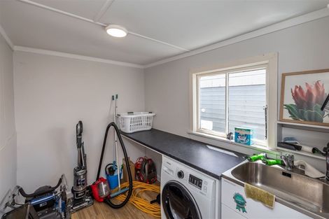 Photo of property in 44 Hills Road, Edgeware, Christchurch, 8013