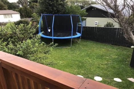 Photo of property in 28 Matenga Street, Waikanae, 5036