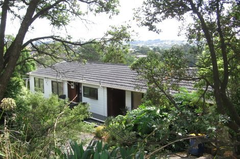 Photo of property in 179 Browns Bay Road, Browns Bay, Auckland, 0630