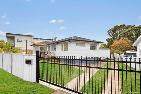 Photo of property in 207 Gills Road, Half Moon Bay, Auckland, 2014