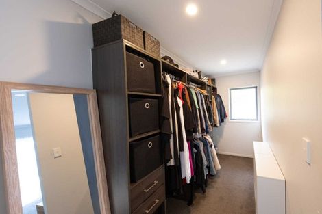 Photo of property in 14 Will Street, Huapai, Kumeu, 0810