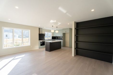 Photo of property in 9 Swinton Place, Churton Park, Wellington, 6037