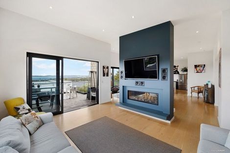 Photo of property in 21 Liberty Crescent, Beachlands, Auckland, 2018